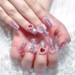 ネイル queens nailsalonのネイルデザイン