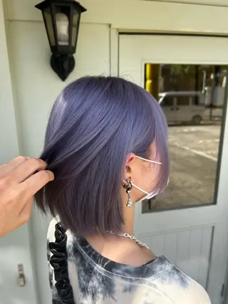 ショート カラー アオバ / ハイトーンカラーのヘアスタイル