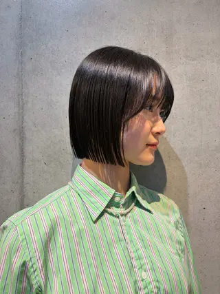 ショート カラー ヘアアレンジ ボブ艶モテカラー🫧 カリンのヘアスタイル