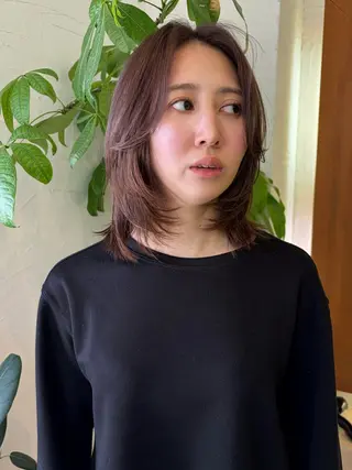 ミディアム カラー les baladins du miroir所属・🍃YURI 🍃のヘアスタイル