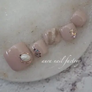 ショート カラー ネイル 赤羽 aura 深爪を断らない✨のネイルデザイン