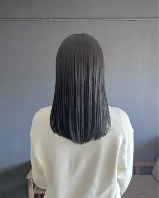 ロング カラー 暗髪とオリーブ🌿 渡辺拓人のヘアスタイル