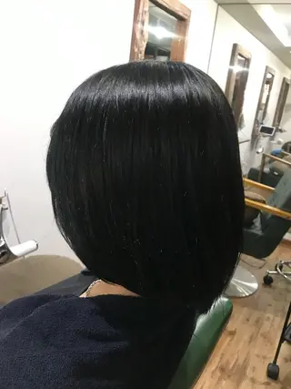 カラー 原田 梨乃のヘアスタイル