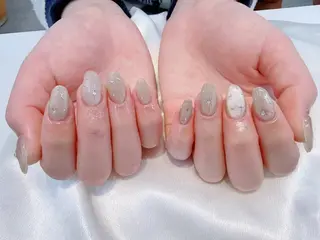 ネイル ラッキーネイルサロン西川口東口店所属・山田 由奈のネイルデザイン