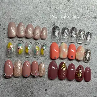 ネイル Nail salon tiny🩵のネイルデザイン