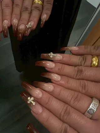 ネイル hamana 長さだし特化持ち込みのネイルデザイン