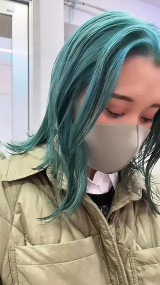 ミディアム カラー タカノ ノゾミのヘアスタイル