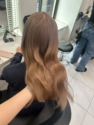 カラー 透明感ベージュ🤎 ナチュラルレイヤーのヘアスタイル