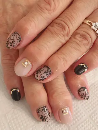 ショート shandy nailのネイルデザイン