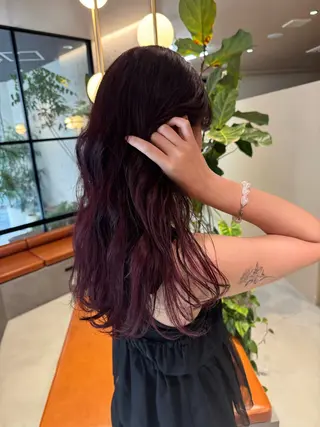 ロング カラー 桒原 ちさのヘアスタイル