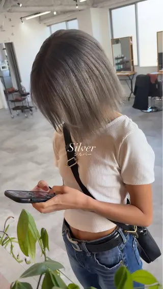 ショート カラー TORA【Li's /東大阪布施美容室】のヘアスタイル