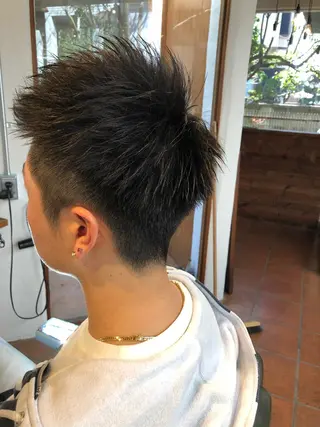 ショート メンズ 冨士川 英樹のヘアスタイル