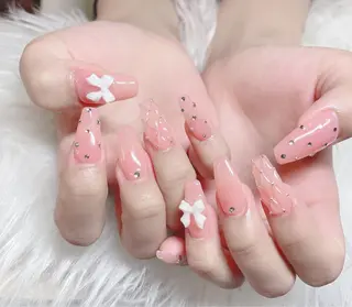 ネイル D-BEAUTY Nailsalonのネイルデザイン