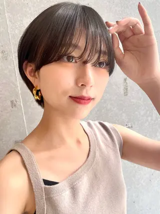ショート 三鷹で1番ショート ボブをカットする新谷のヘアスタイル