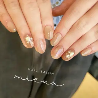 ネイル nailsalon mieuxのネイルデザイン