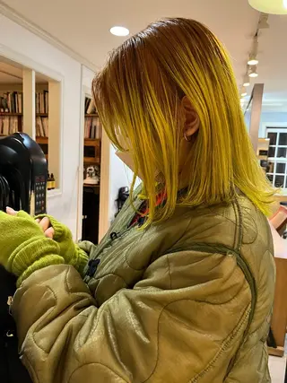ミディアム カラー eri kinjoのヘアスタイル