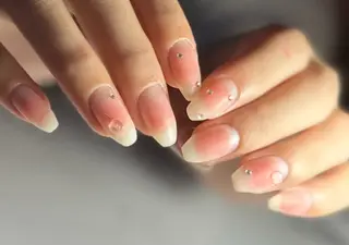 ネイル 新山 聖のネイルデザイン