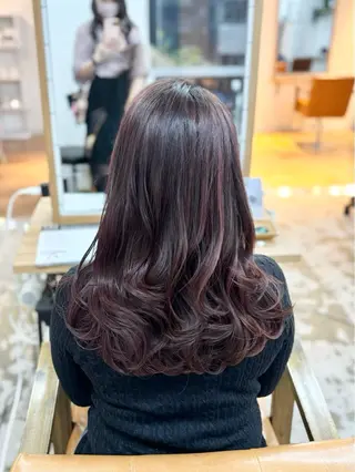 セミロング カラー 金子 千登のヘアスタイル