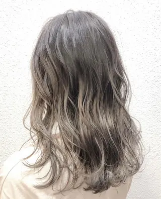 カラー C’LD hair  produce /シールドヘア所属・モテ髪/ボブ/ショー ト/アダチフウトのヘアスタイル