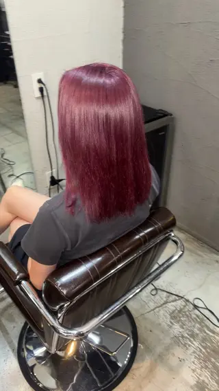 セミロング カラー 小池 かなこのヘアスタイル