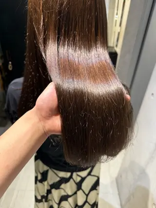 セミロング カラー 【銀座】艶髪/上品な カラー特化/涼/駅近のヘアスタイル