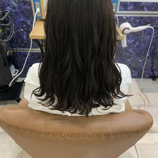 セミロング . mioのヘアスタイル