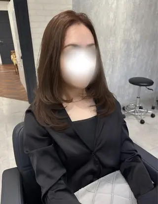 セミロング カラー ヘアアレンジ kei🤎ベージュ /透明感カラー/博多のヘアスタイル