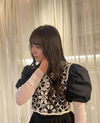 ロング カラー 藤原 百花のヘアスタイル