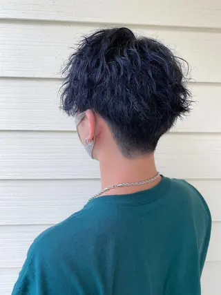 ショート ハイトーンカラー🌈 メンズパーマ鈴木康平のヘアスタイル