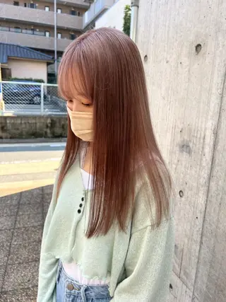 セミロング カラー ブリーチカラーが人気 onnuのヘアスタイル
