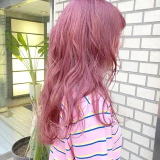 ロング カラー パーマ ヘアアレンジ ハイトーン特化🤍 浦住のヘアスタイル