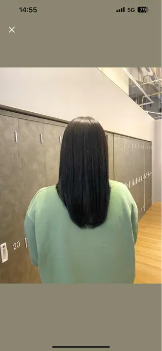 カラー 久保 佳乃のヘアスタイル