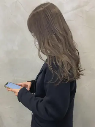 セミロング カラー Maison Halu YUKIのヘアスタイル