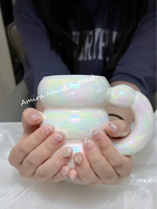 ネイル Amira アイラッシュのマツエク・マツパデザイン