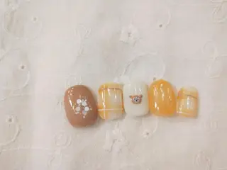 ネイル はばすみれ🎀ﾈｲﾙ 光ﾌｪｲｼｬﾙ ﾍｱのネイルデザイン