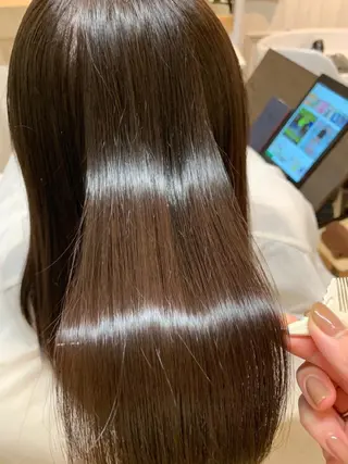 セミロング カラー パーマ tuuli トゥーリのヘアスタイル