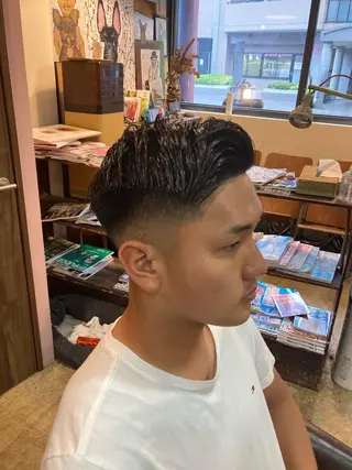 メンズ ISUTA　中村 翔のヘアスタイル