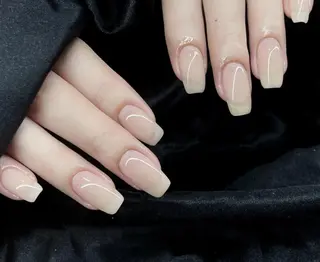 ネイル エリ🫧 nail池袋東口のネイルデザイン