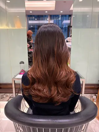 セミロング パーマ 韓国っぽ透け感カラー マンツーマン🫧なおのヘアスタイル