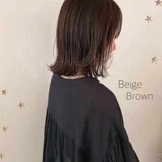 ミディアム カラー 市川 千夏のヘアスタイル