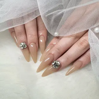 ネイル AYAKA🩵難波♡ 韓国ネイルで可愛く♡のネイルデザイン