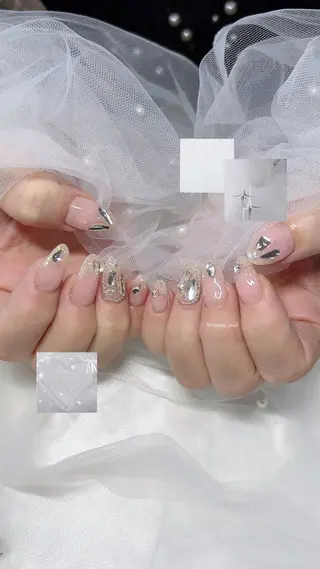 ネイル 𝓇𝒶𝓃𝒶𝓃 𝓃𝒶𝒾𝓁のネイルデザイン