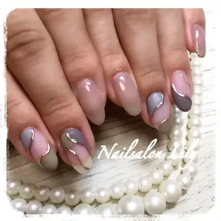 ネイル Lily*nail 🌻Mii🌻のネイルデザイン