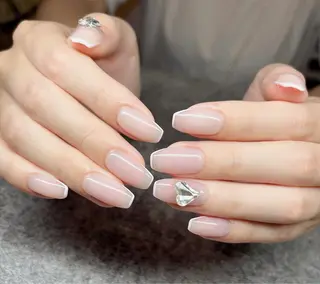 ネイル R inのネイルデザイン