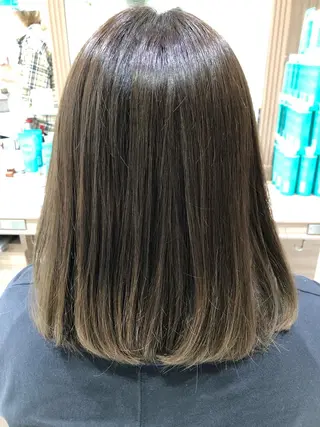 ミディアム カラー 大人女性のショート ・ボブ✂︎沼尻典祥のヘアスタイル