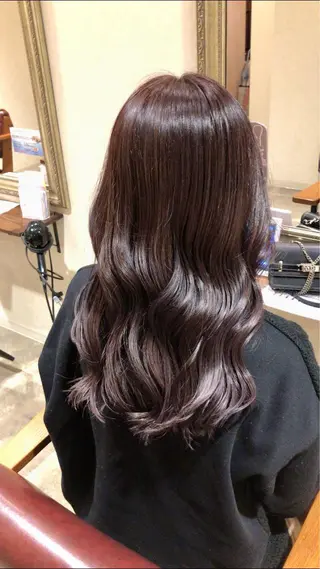 セミロング カラー ヘアアレンジ 西川 舞彩のヘアスタイル