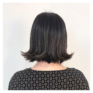 ミディアム 癖毛、多毛の方歓迎 三浦　麻衣のヘアスタイル