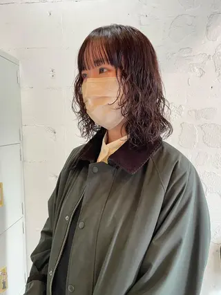 ミディアム カラー パーマ satsuki 暖色・ブラウンカラーのヘアスタイル