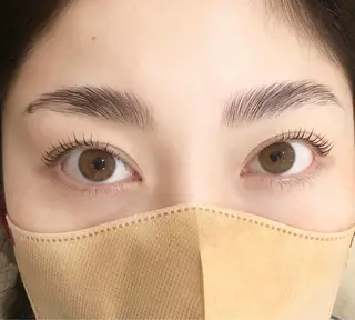 ネイル マツエク・マツパ アイブロウ Nail&eye Belire 新宿のネイルデザイン