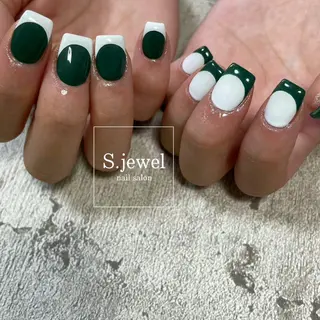 ネイル S. JEWELのネイルデザイン